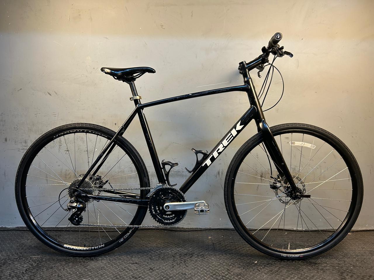 RENT Trek FX1 Hybrid Bike