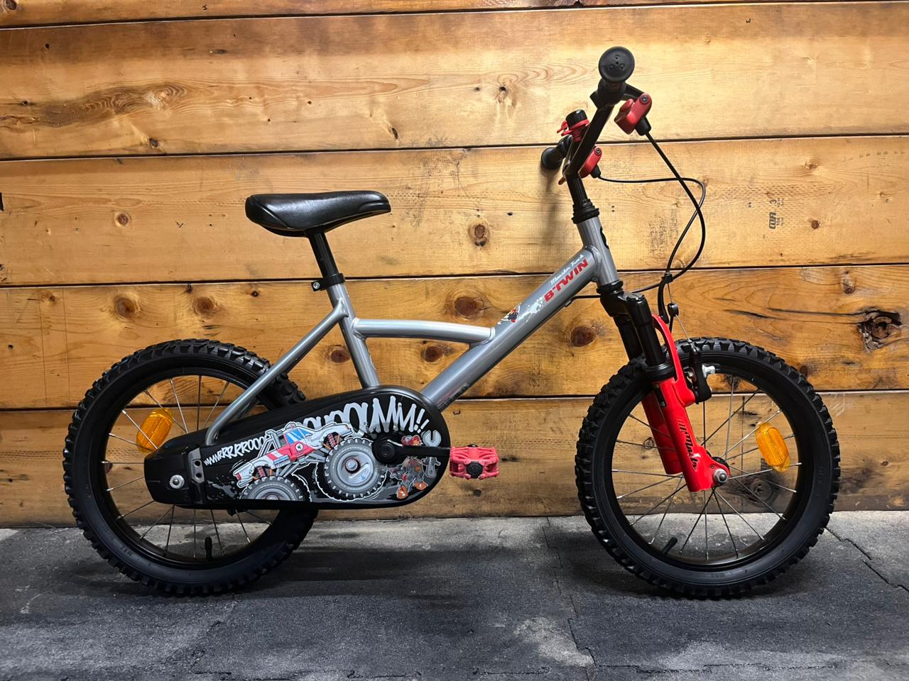 B'twin Monster Truck Kids Bike