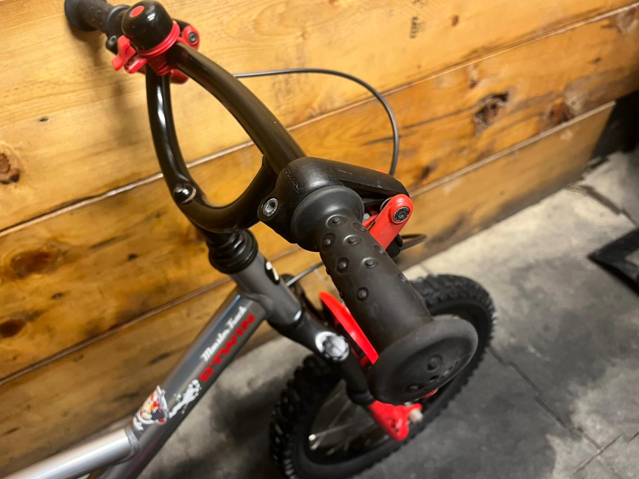 B'twin Monster Truck Kids Bike