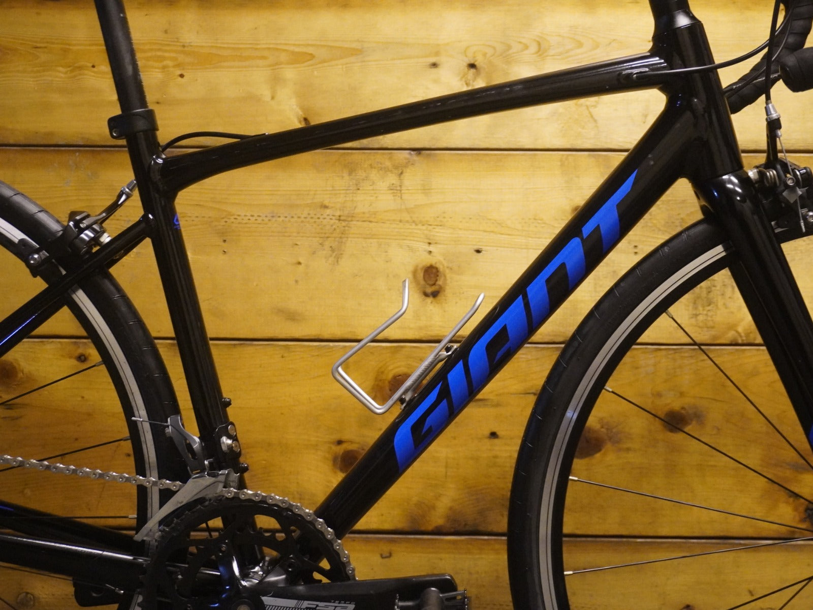 Giant Contend 3 Road Bike