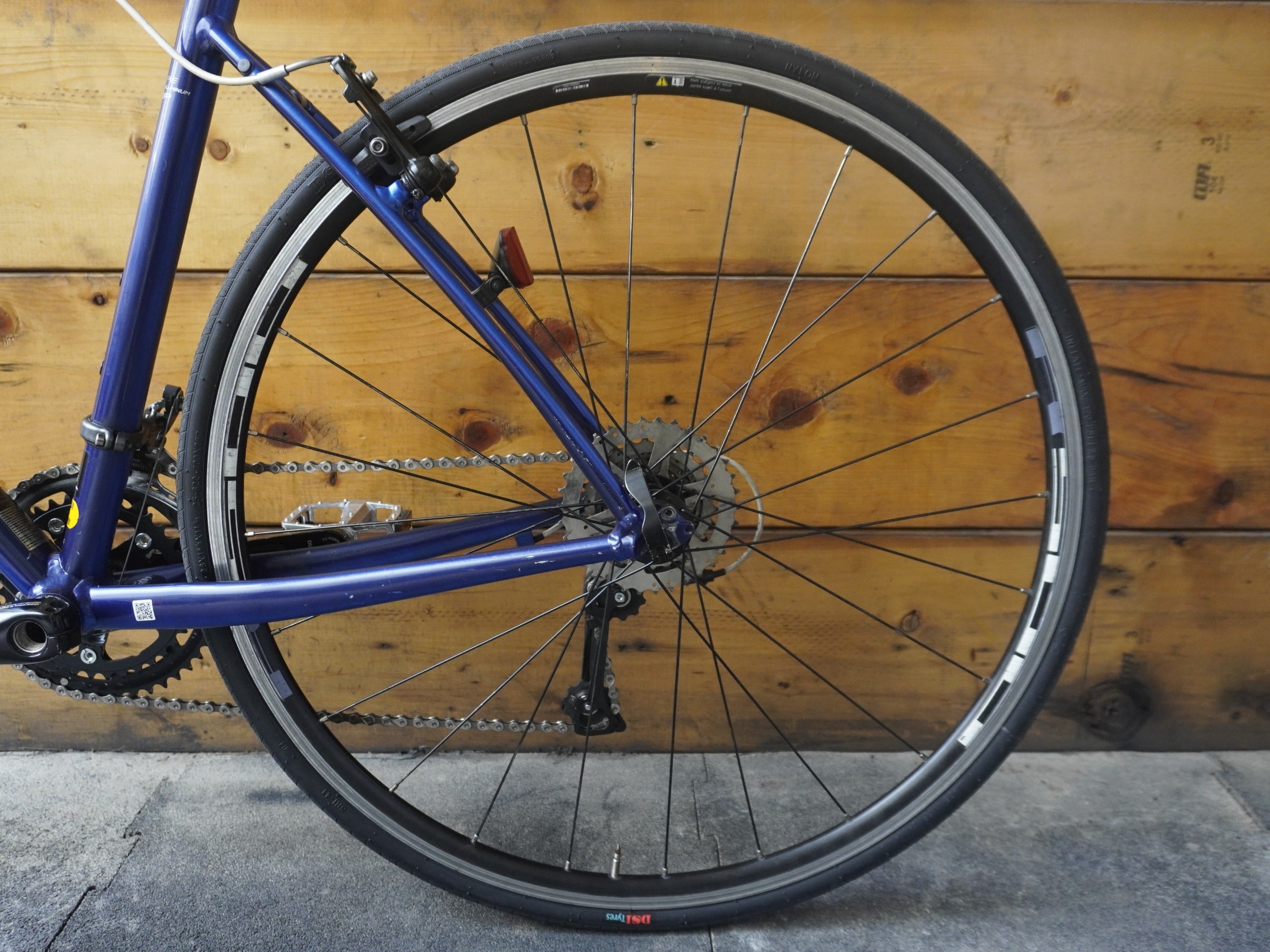 RENT Giant Escape Road Bike
