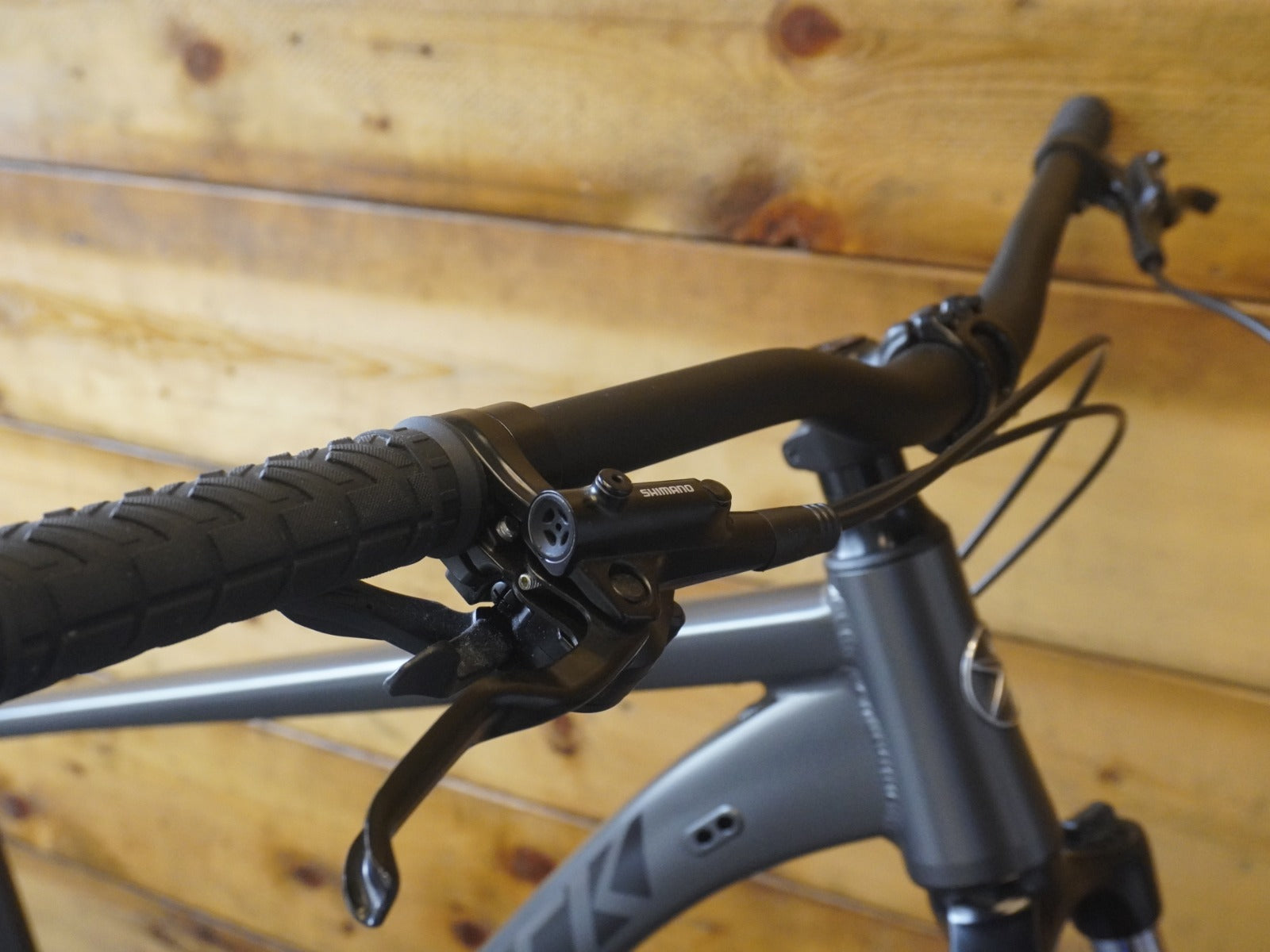 RENT Silverback SE:Series 8 Mountain Bike
