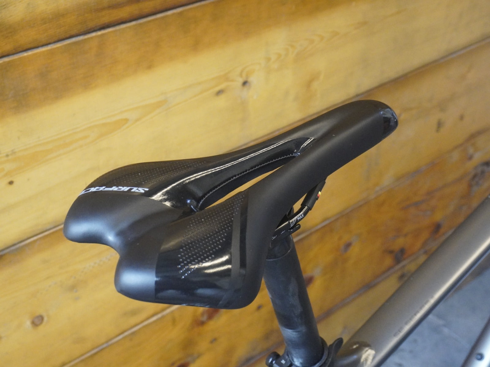 RENT Silverback SE:Series 8 Mountain Bike