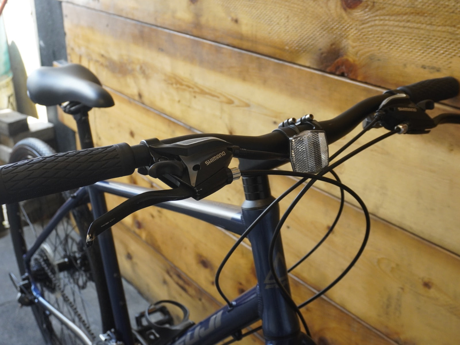 Fuji Absolute Hybrid Bike