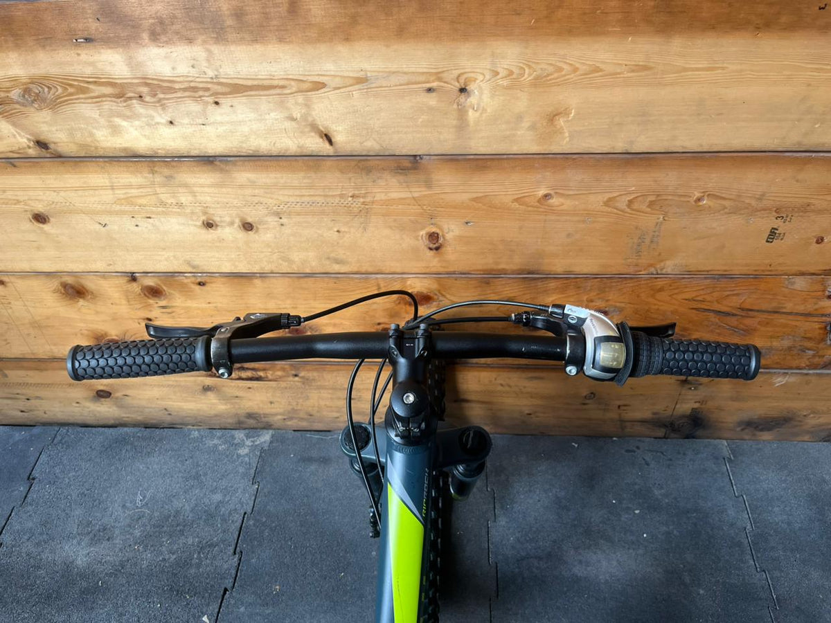 Specialized Riprock 20" Kids Bike