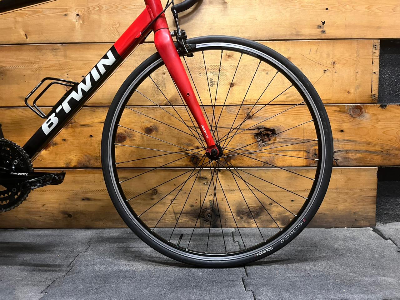 B'twin Triban 520 Road Bike