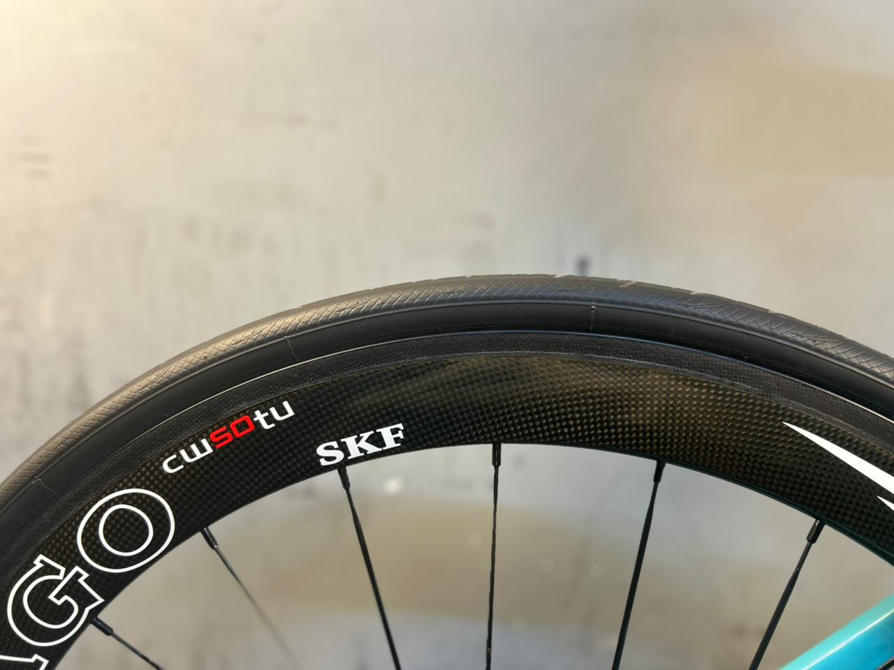 Bianchi Oltre X4 Road Bike