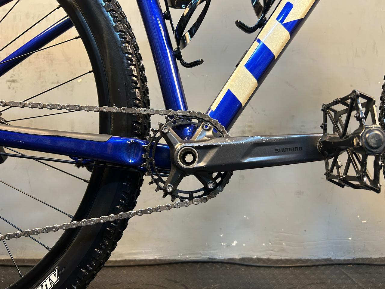 Trek Xcaliber 8 Mountain Bike