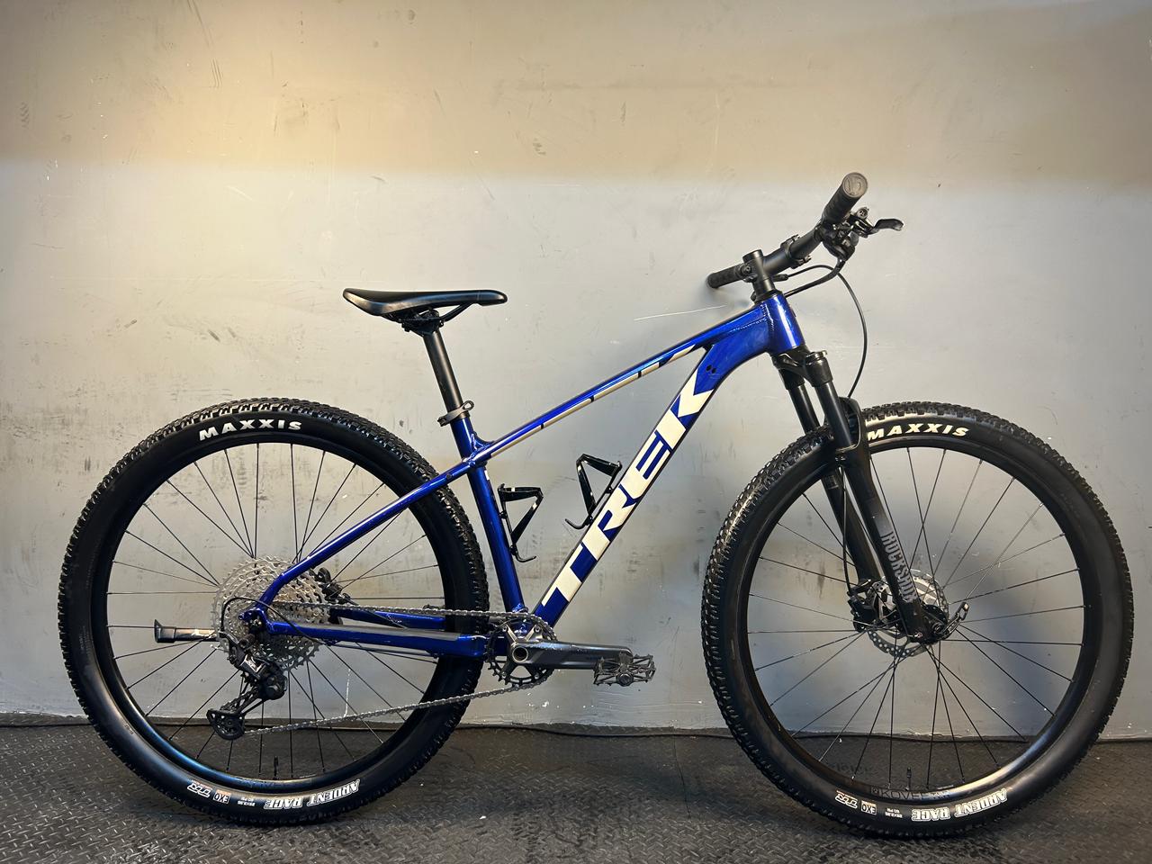 Trek Xcaliber 8 Mountain Bike