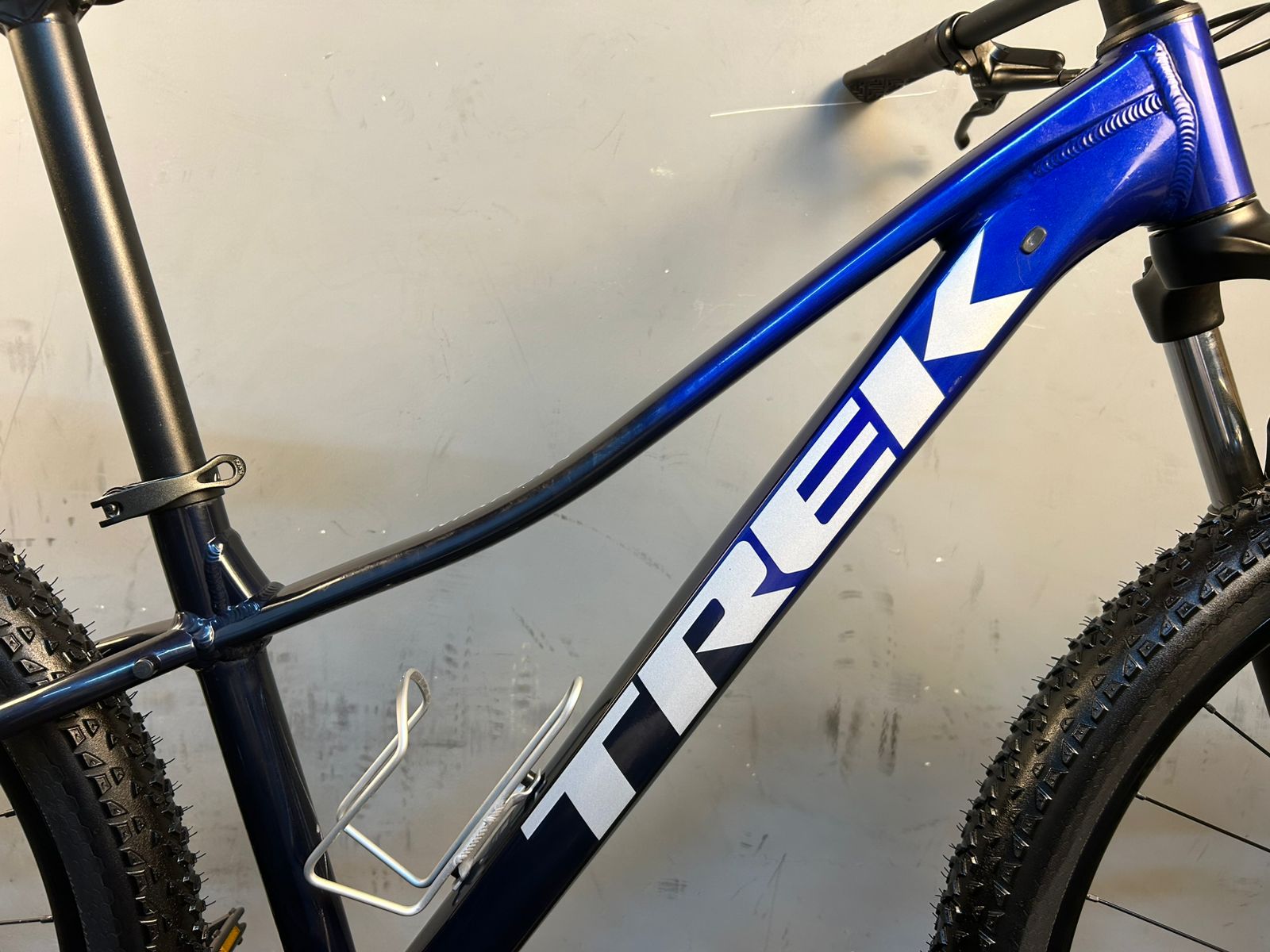 Trek Marlin 6 Mountain Bike
