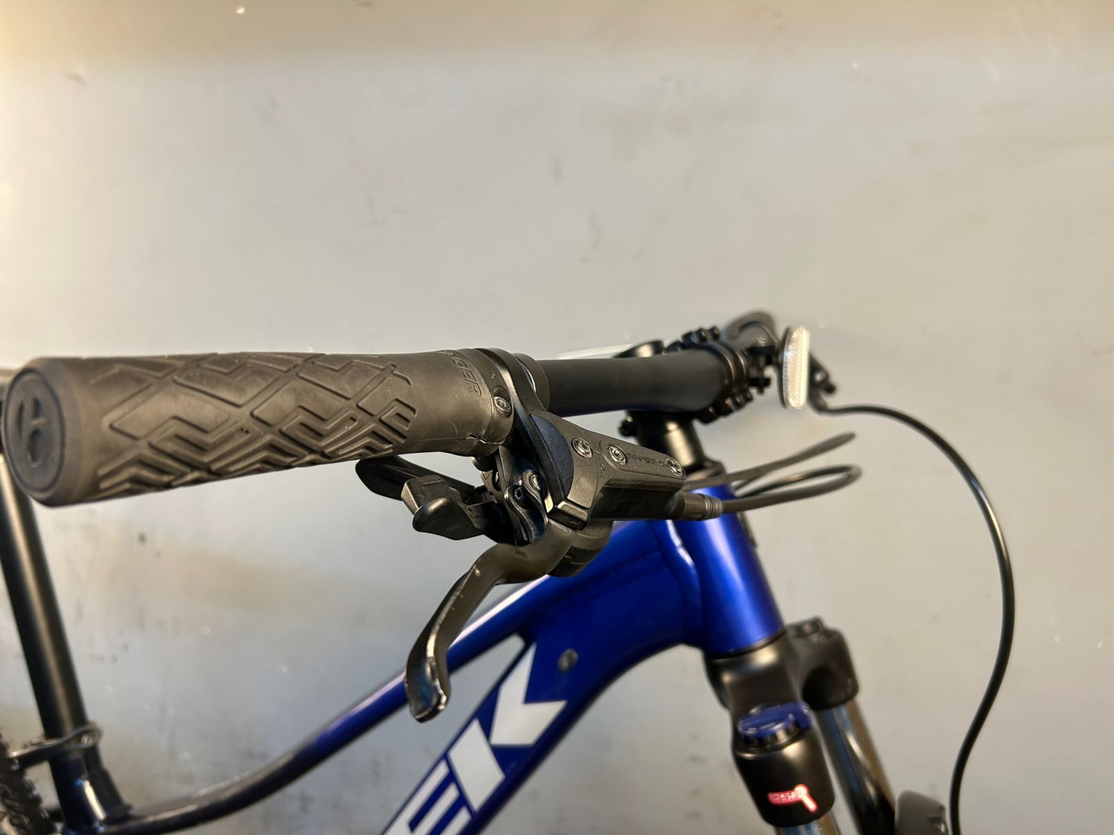 Trek Marlin 6 Mountain Bike