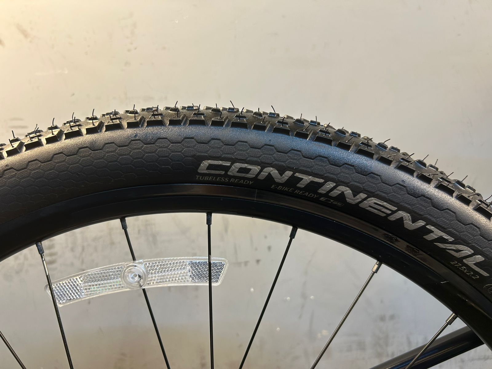 Trek Marlin 6 Mountain Bike
