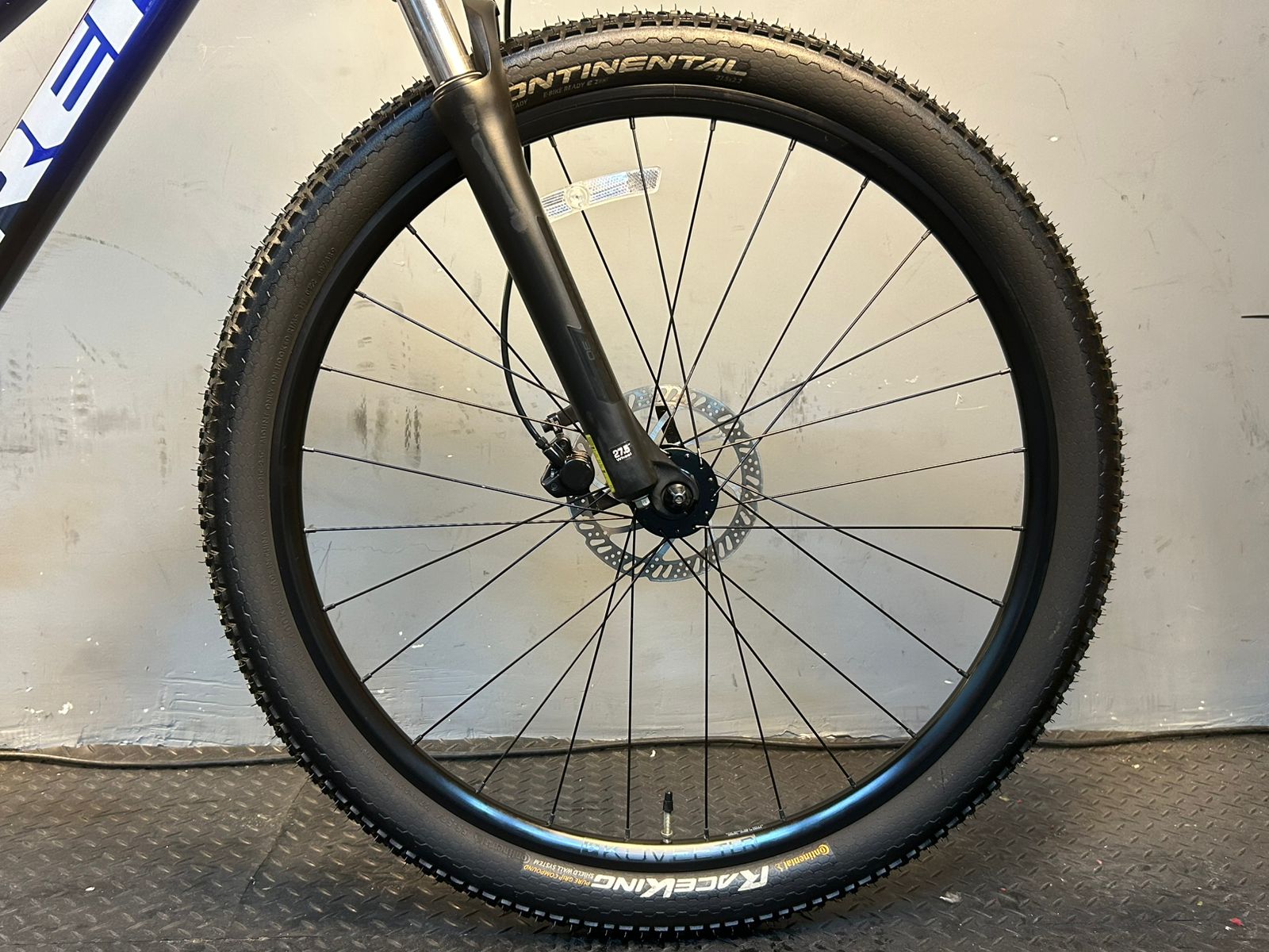 Trek Marlin 6 Mountain Bike