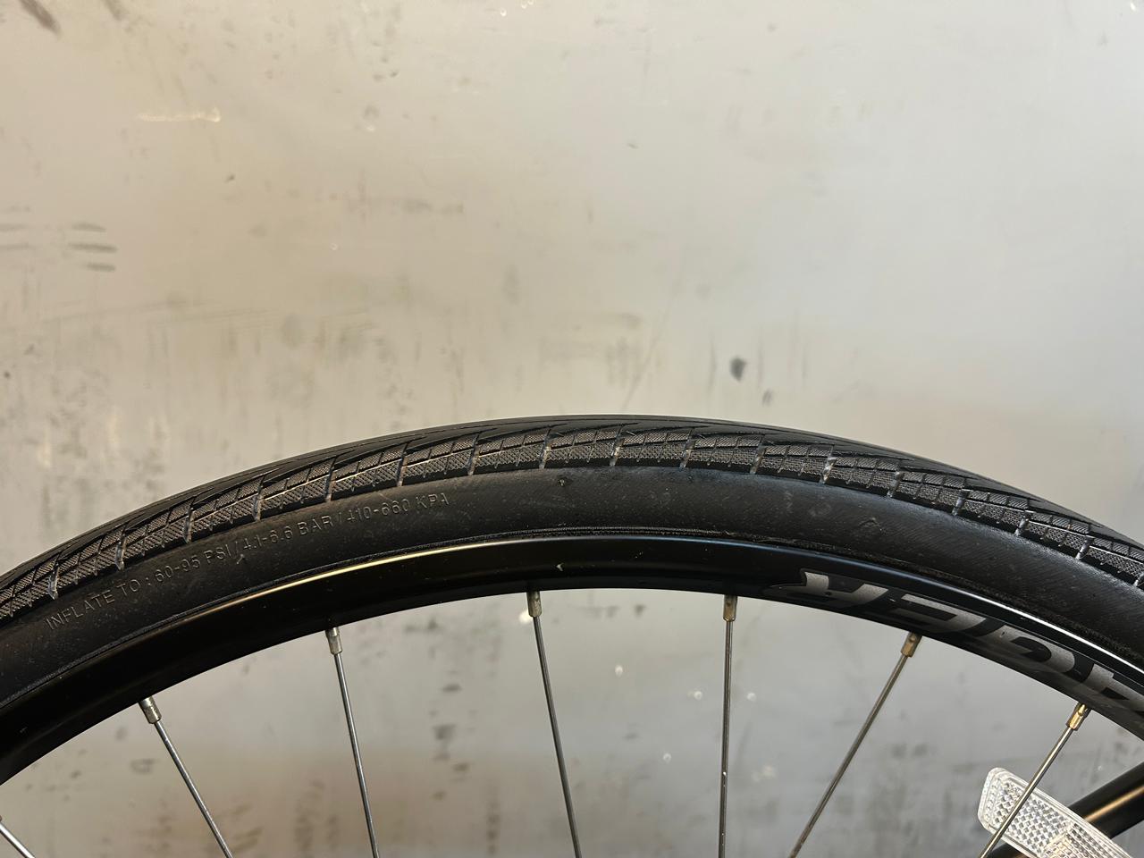Trek FX1 Hybrid Bike