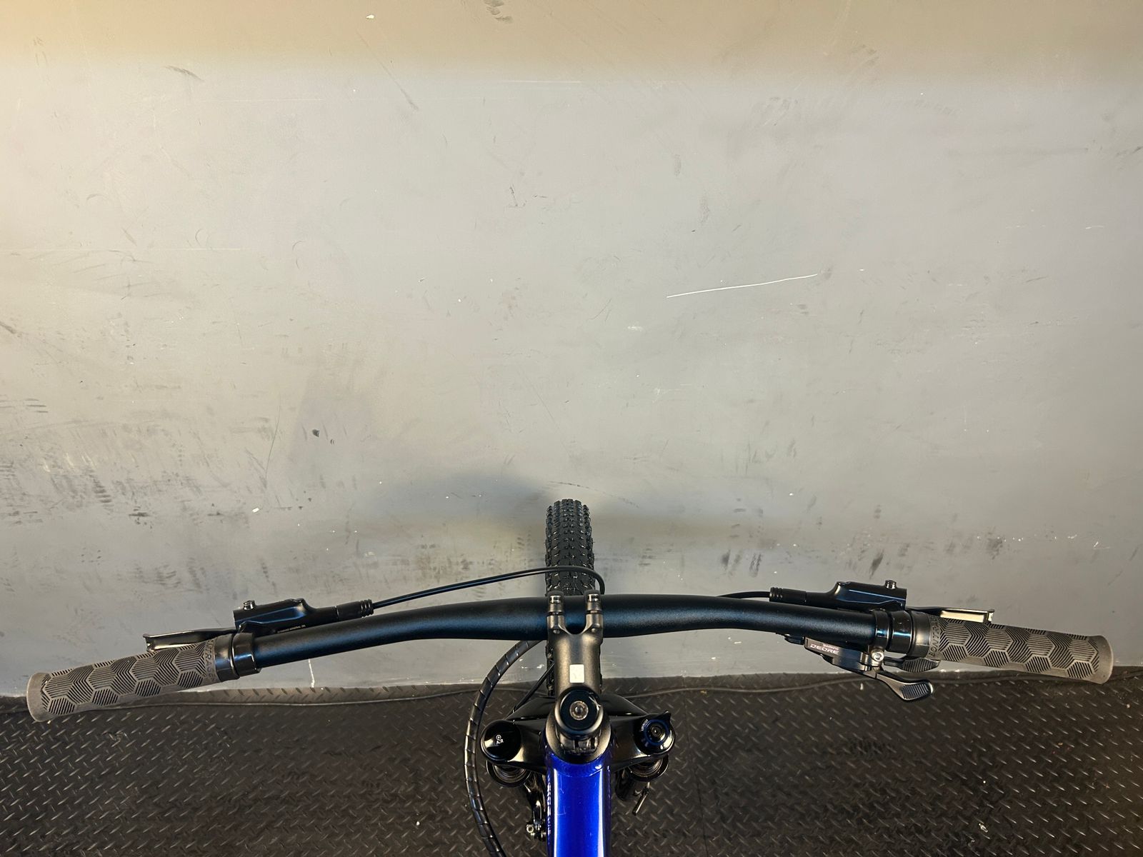 Trek Xcaliber 8 Mountain Bike