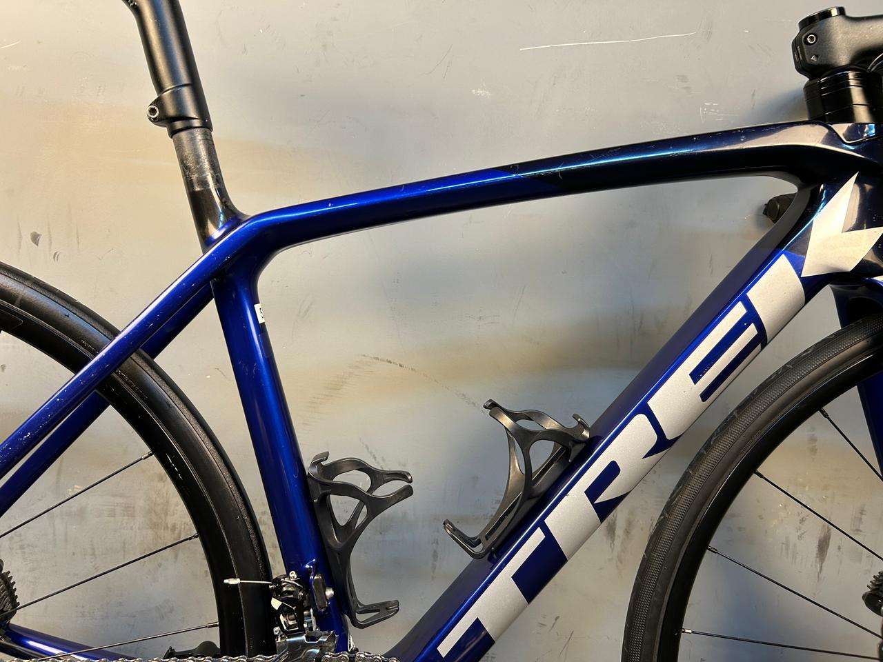 RENT Trek Emonda SL5 Road Bike