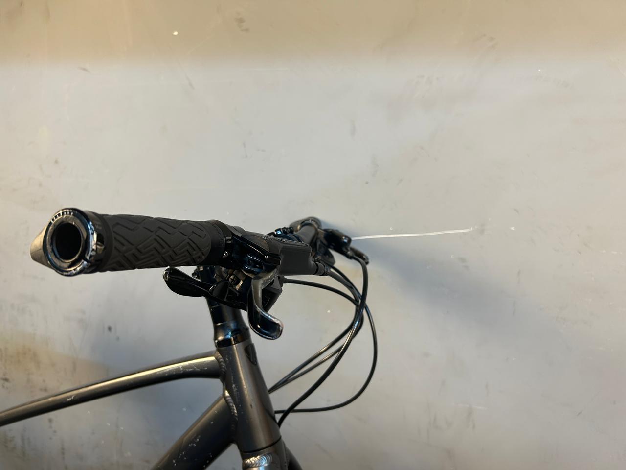 RENT Trek FX2 Hybrid Bike
