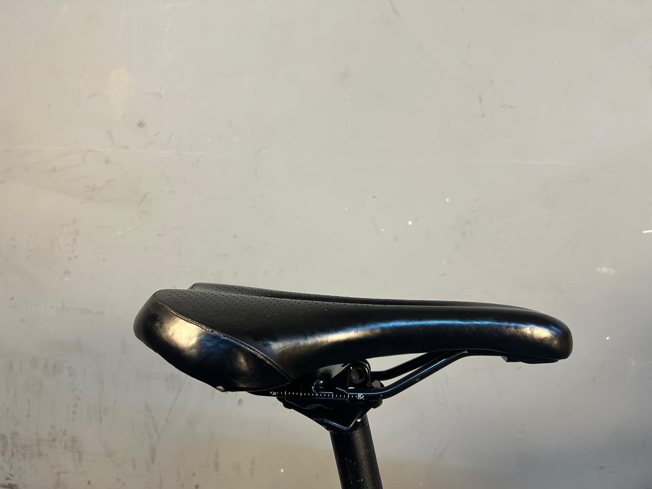 RENT Trek FX2 Hybrid Bike