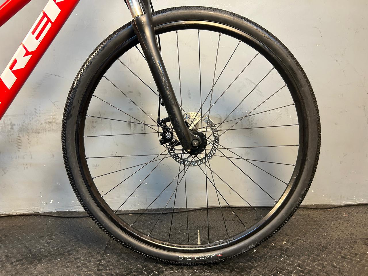 RENT Trek Dual Sport 1 Hybrid Bike