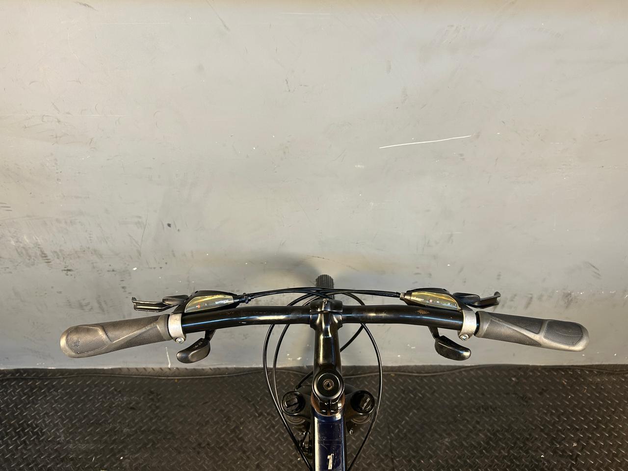RENT Trek Dual Sport 1 Hybrid Bike