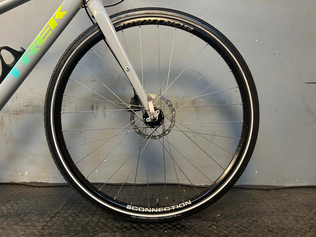 RENT Trek FX2 Hybrid Bike
