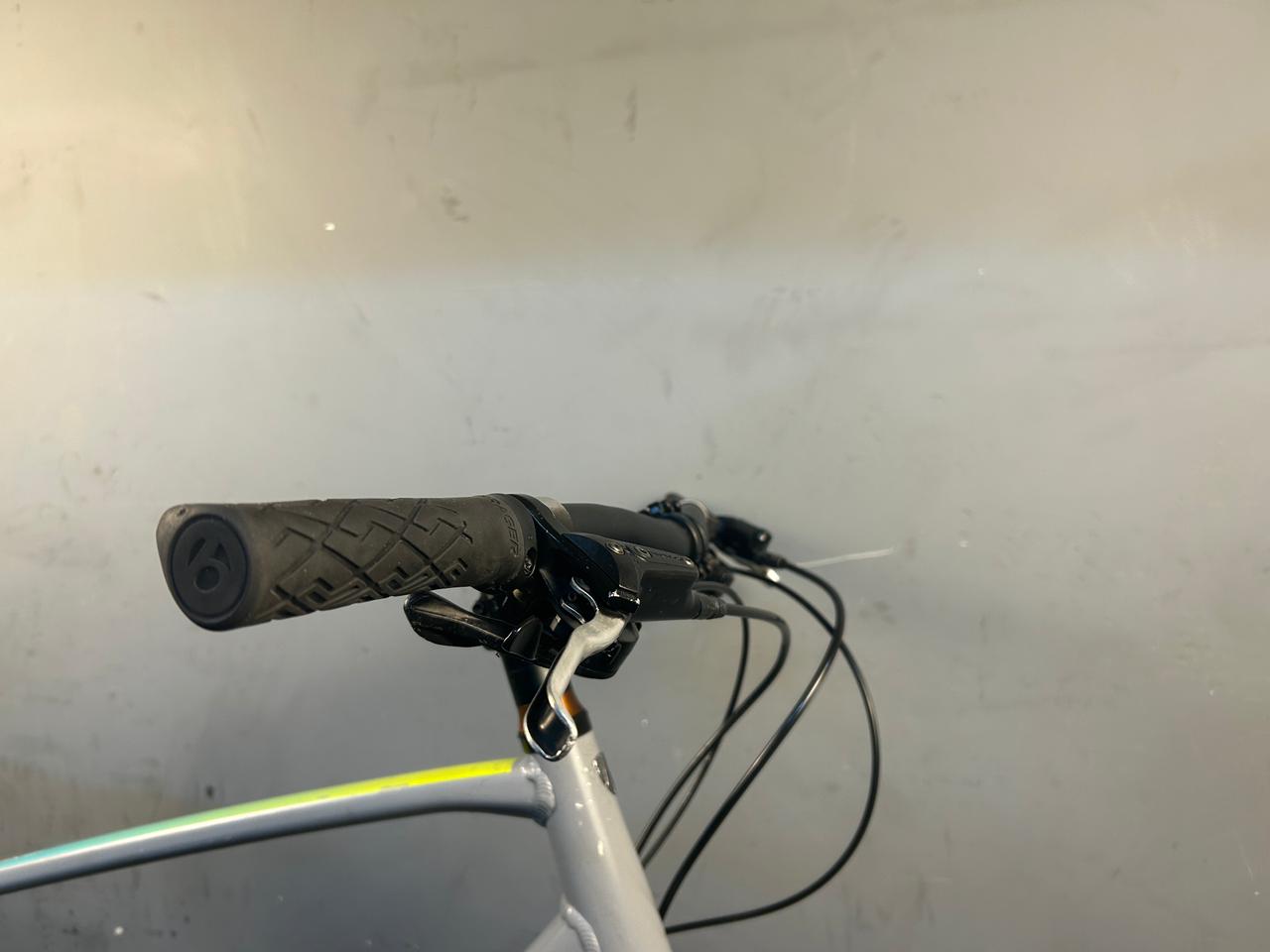 Trek FX2 Hybrid Bike