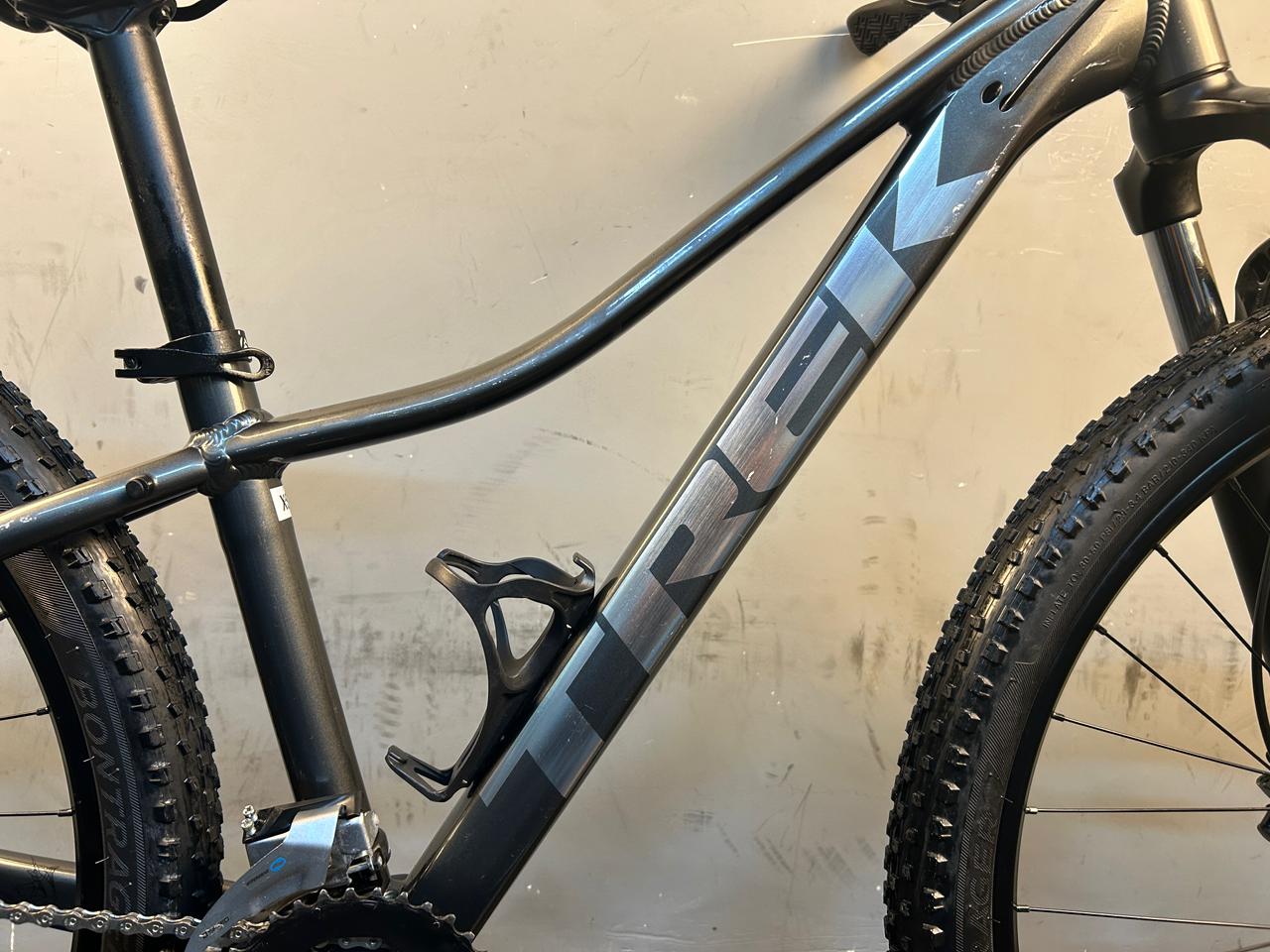 Trek Marlin 5 Gen 2 Mountain Bike