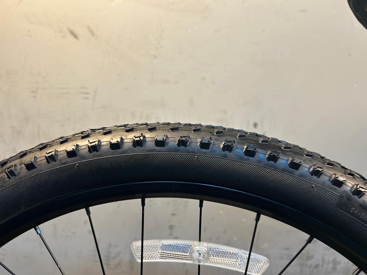 Trek Marlin 5 Gen 2 Mountain Bike