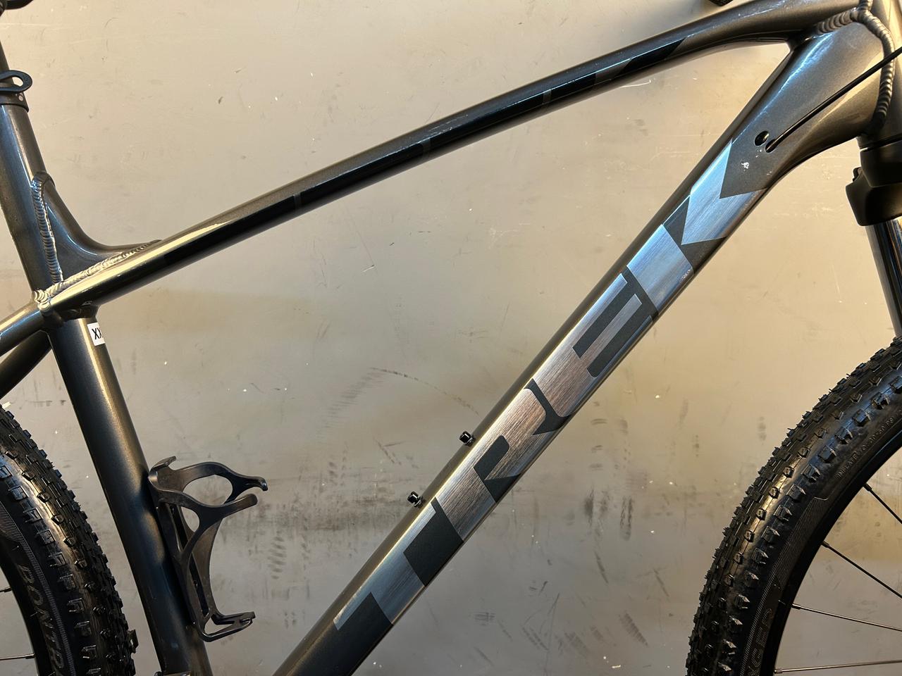 Trek Marlin 5 Gen 2 Mountain Bike