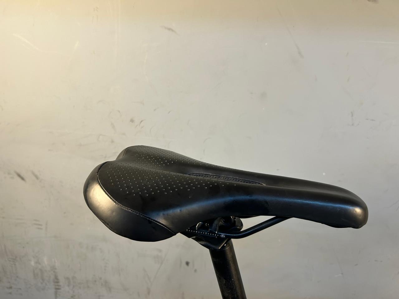 RENT Trek FX1 Hybrid Bike