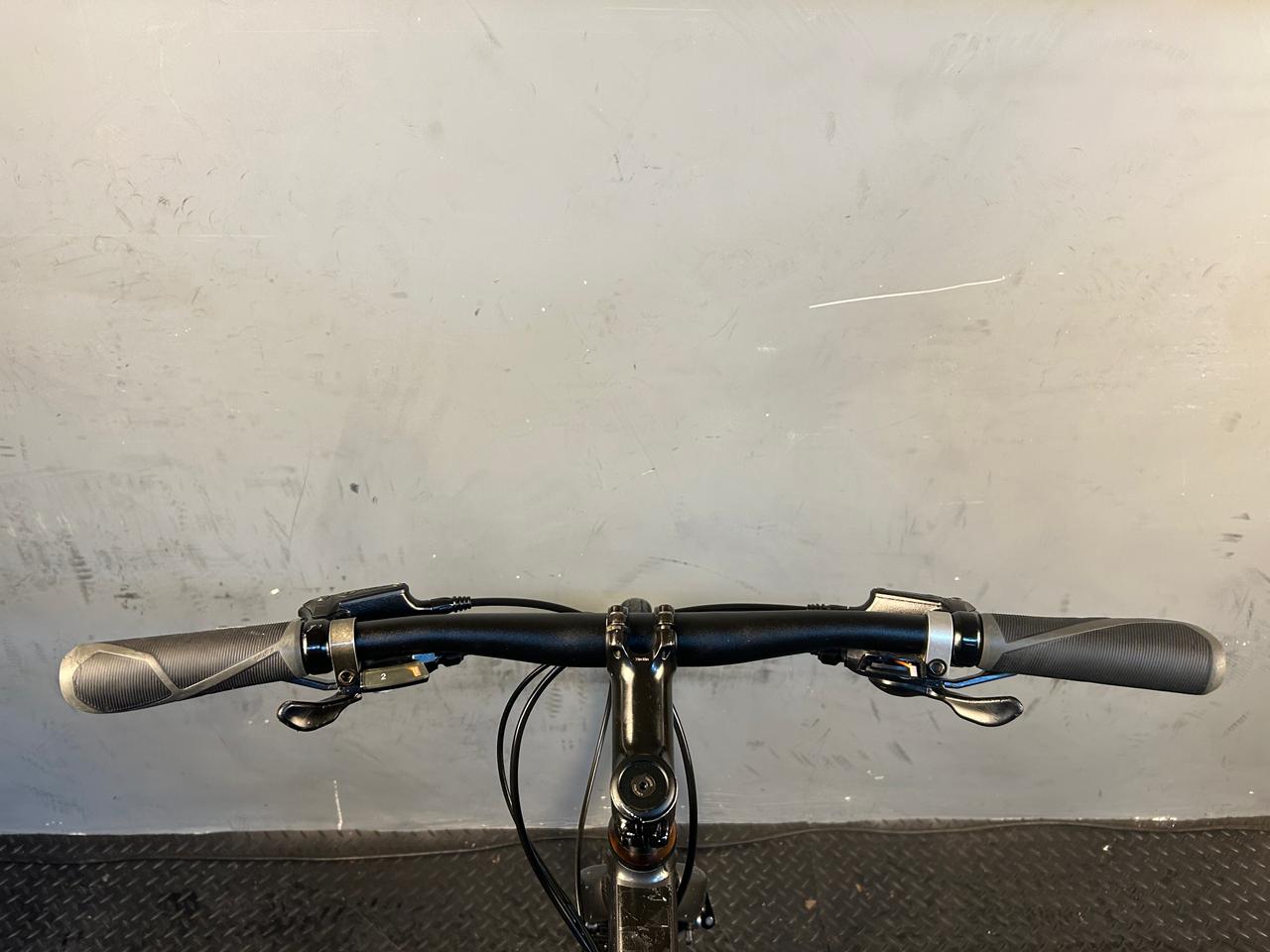 RENT Trek FX2 Hybrid Bike