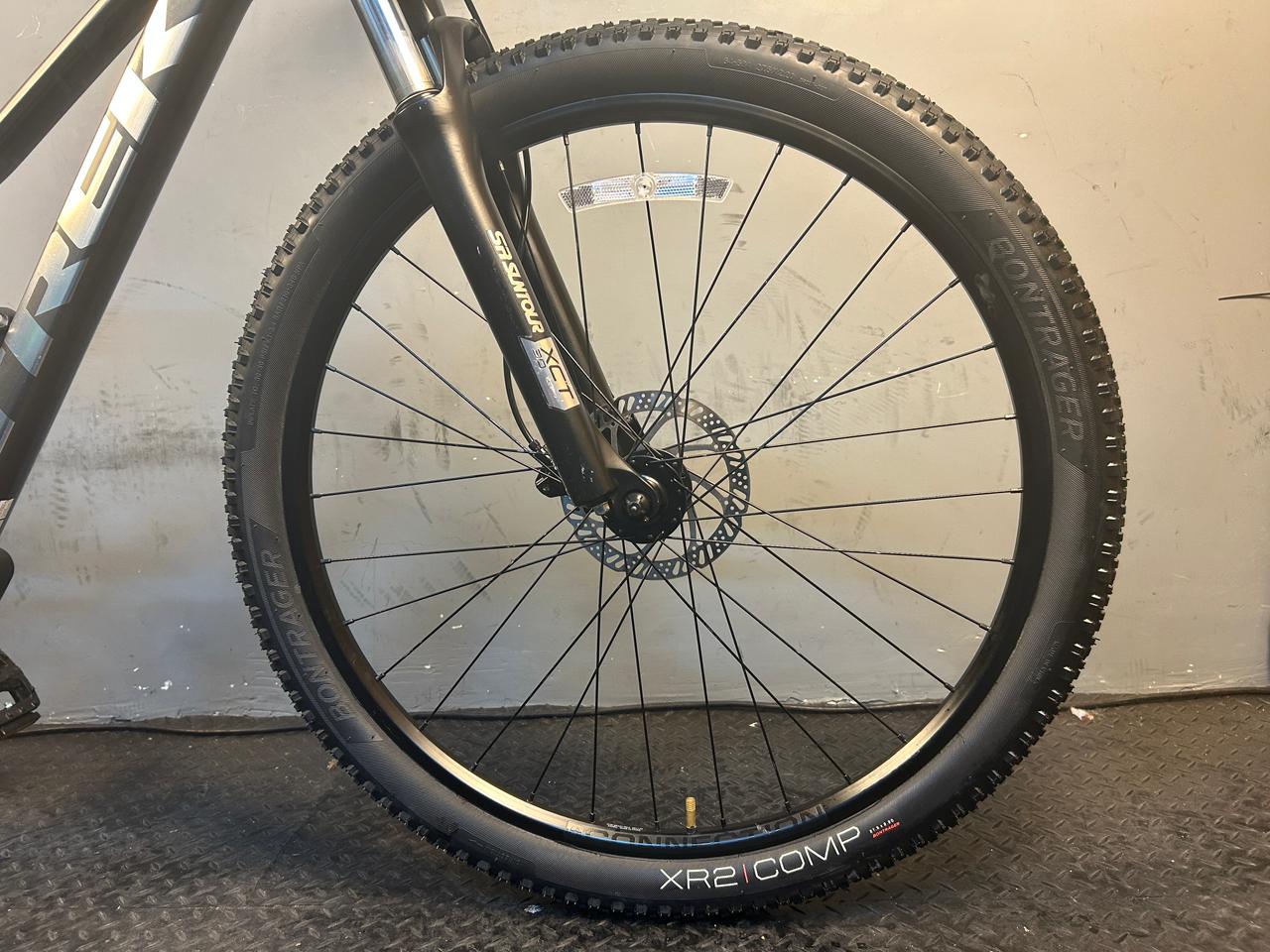 Trek Marlin 5 Gen 2 Mountain Bike