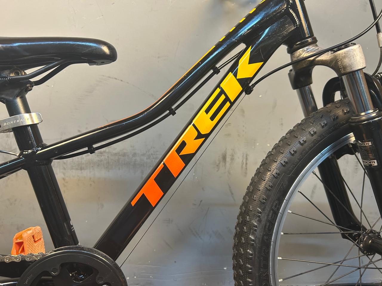 Trek Precaliber 20" Kids Bike