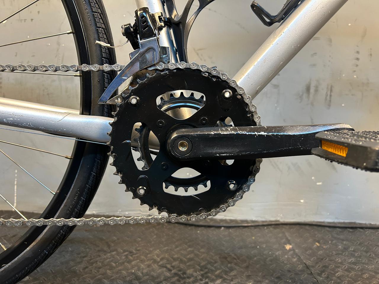 Trek FX2 Hybrid Bike