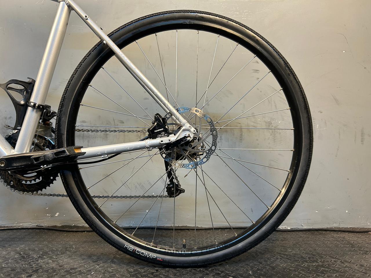 Trek FX2 Hybrid Bike
