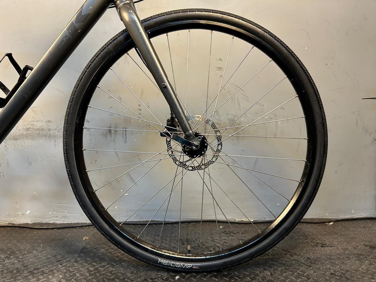 Trek FX2 Hybrid Bike