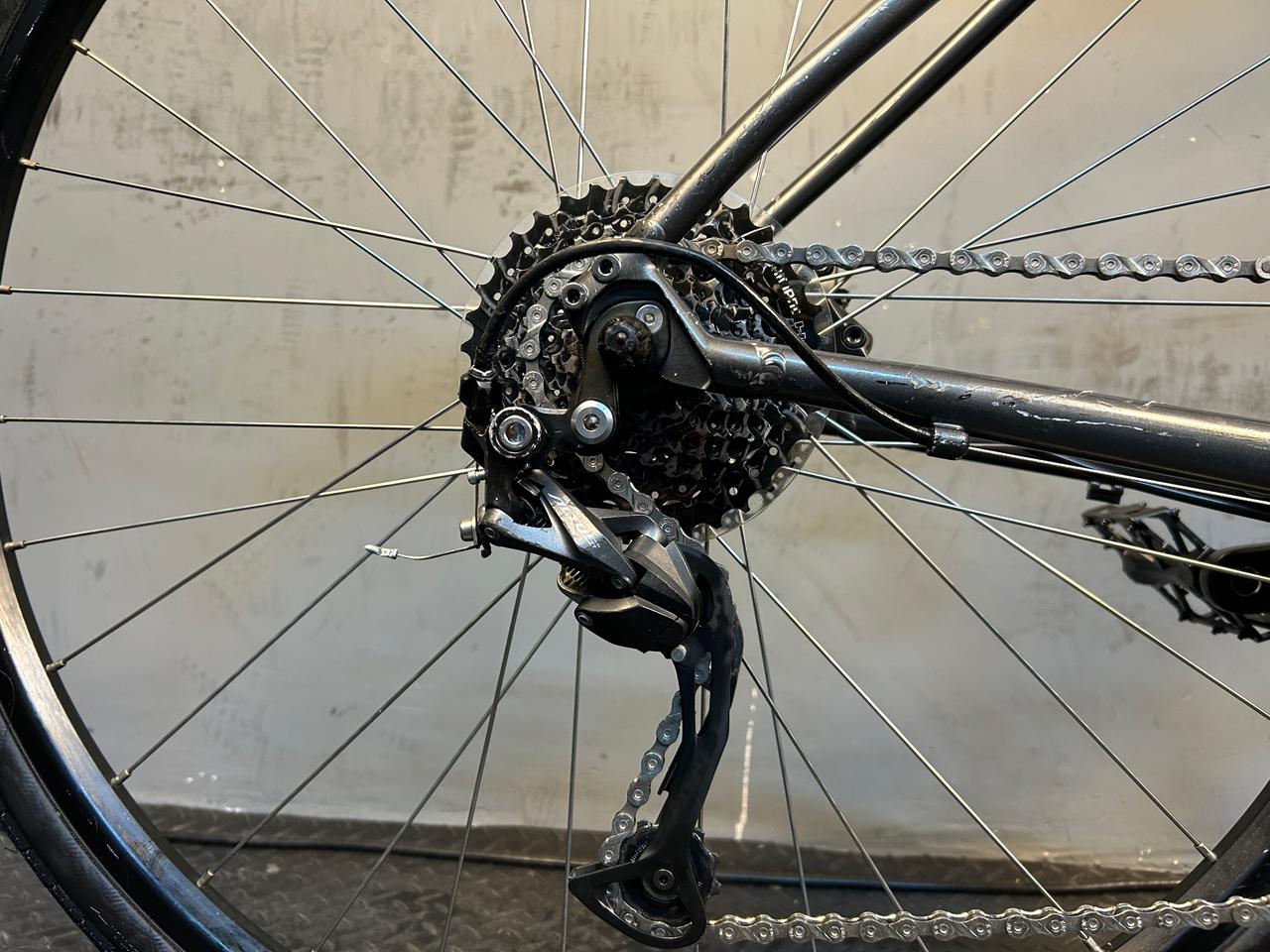 Trek FX2 Hybrid Bike