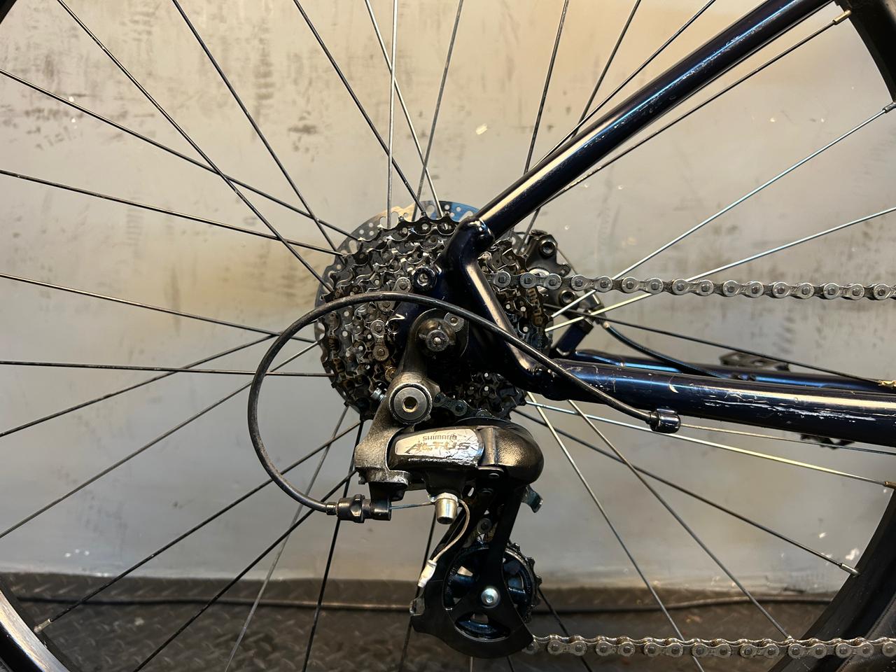 Trek Dual Sport 1 Hybrid Bike
