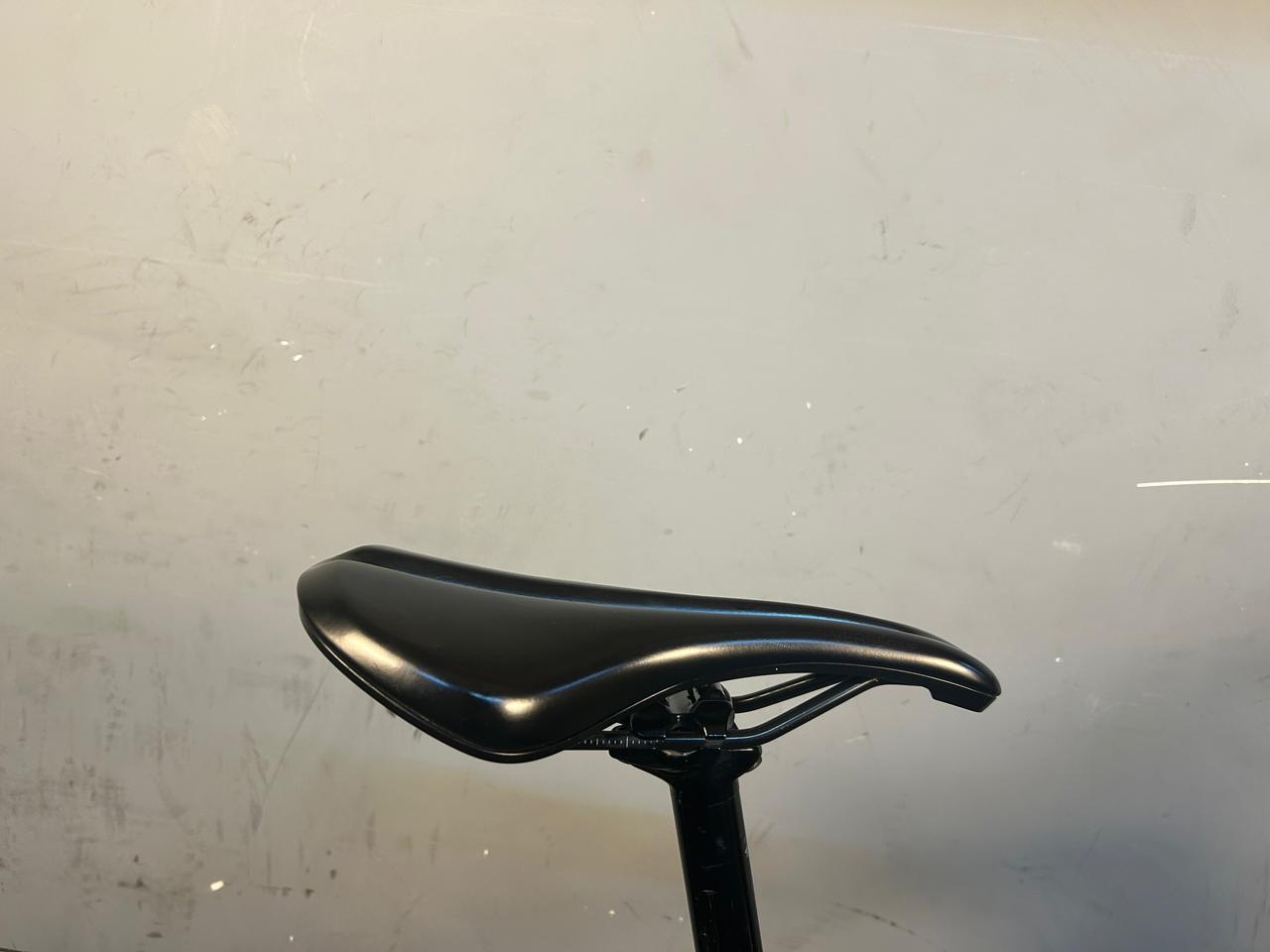 Trek FX2 Hybrid Bike