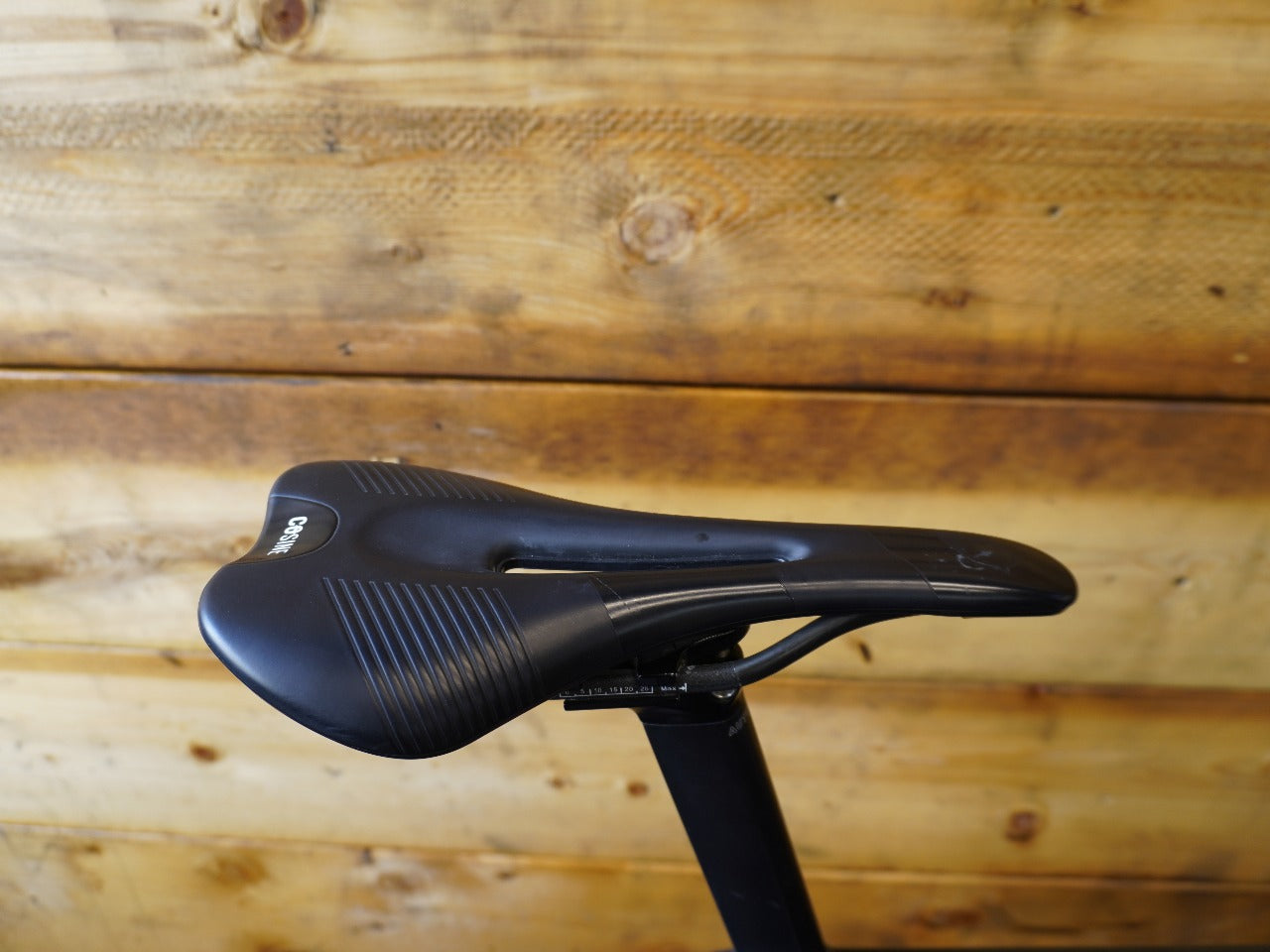 Giant Propel Advanced 1 Road Bike