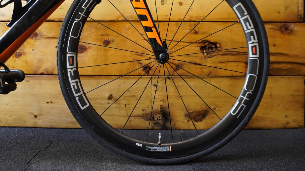 Giant Propel Advanced 1 Road Bike