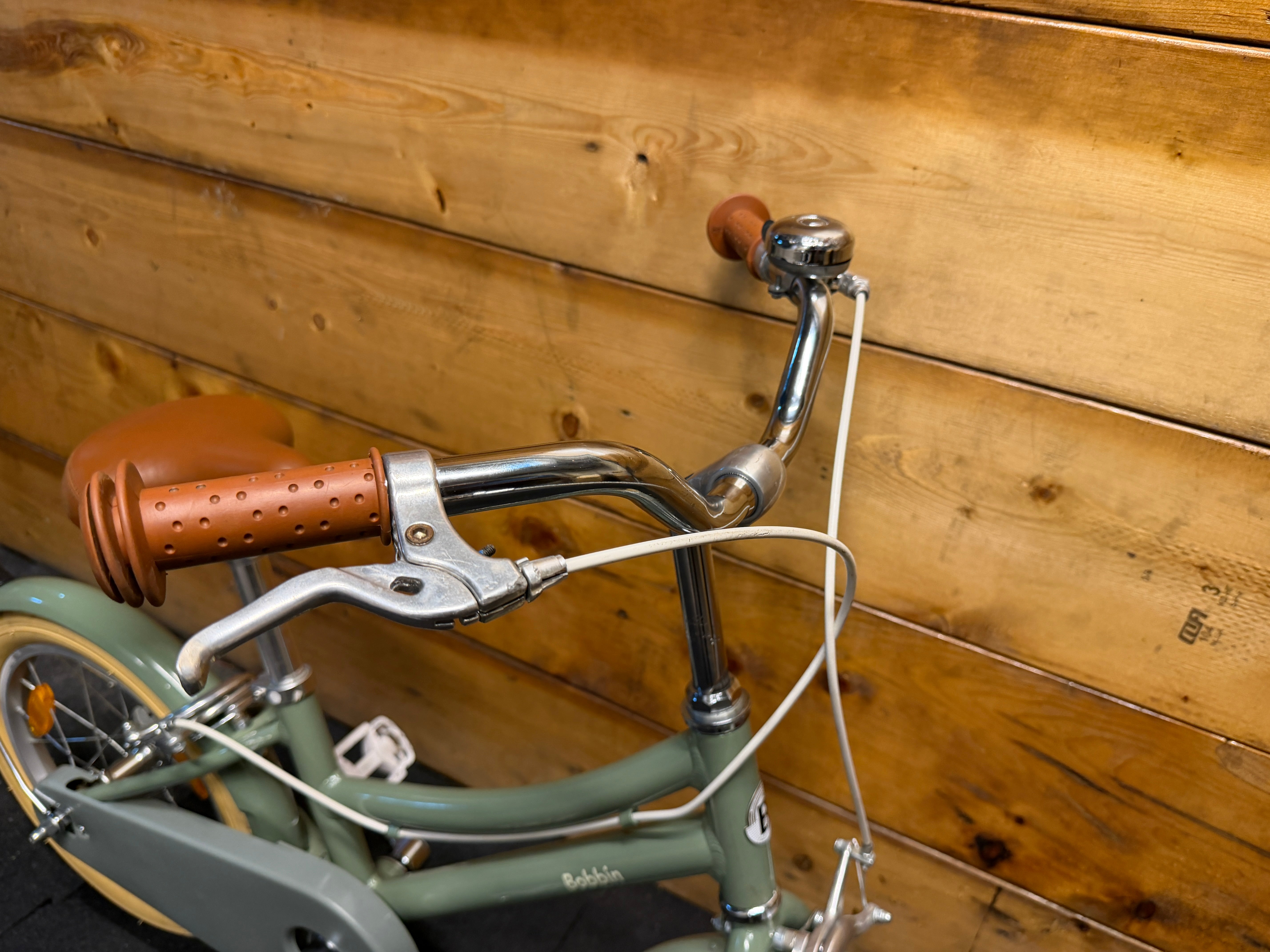 RENT Bobbin Gingersnap Kids Bike