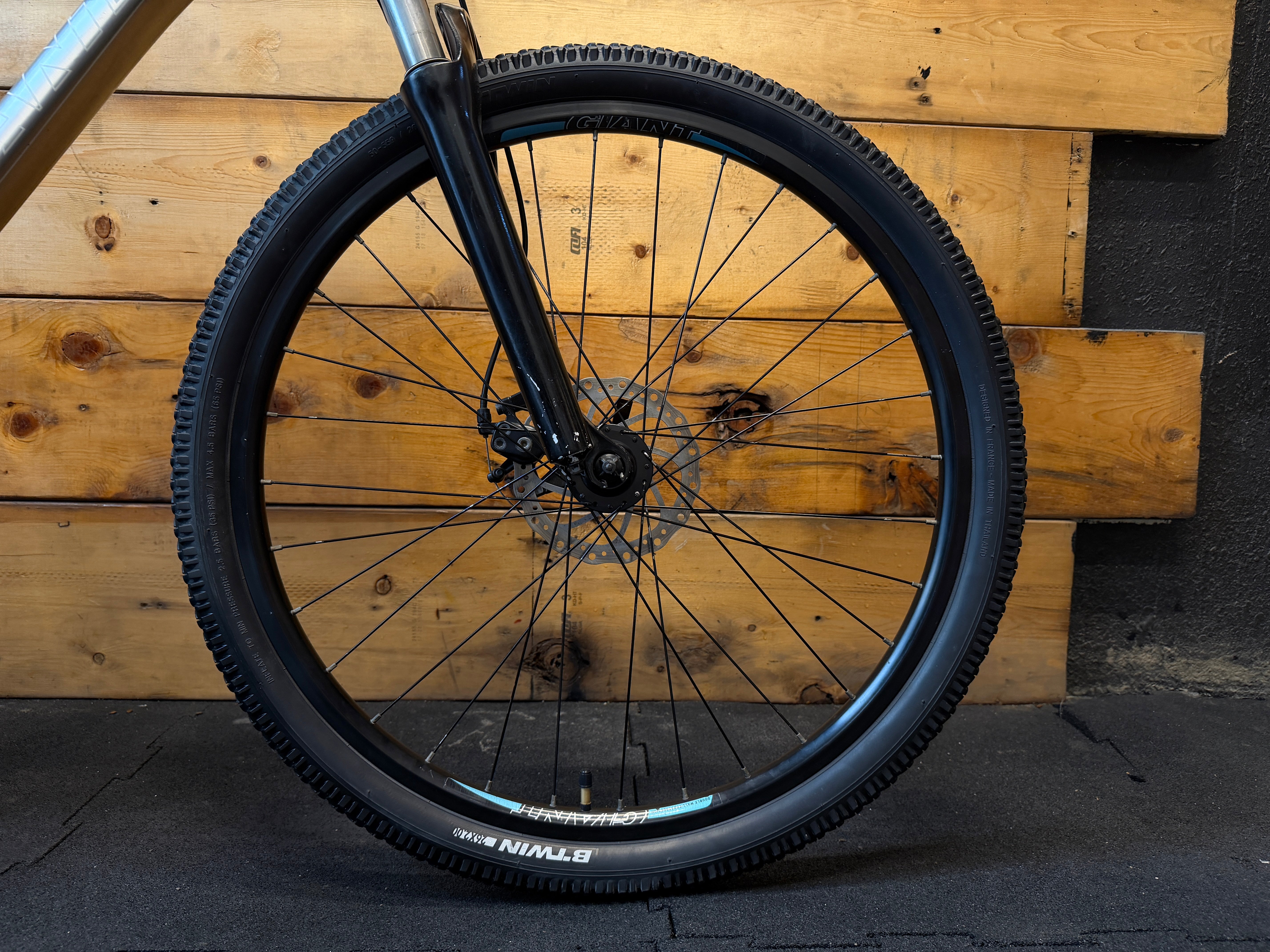 Giant Revel Mountain Bike