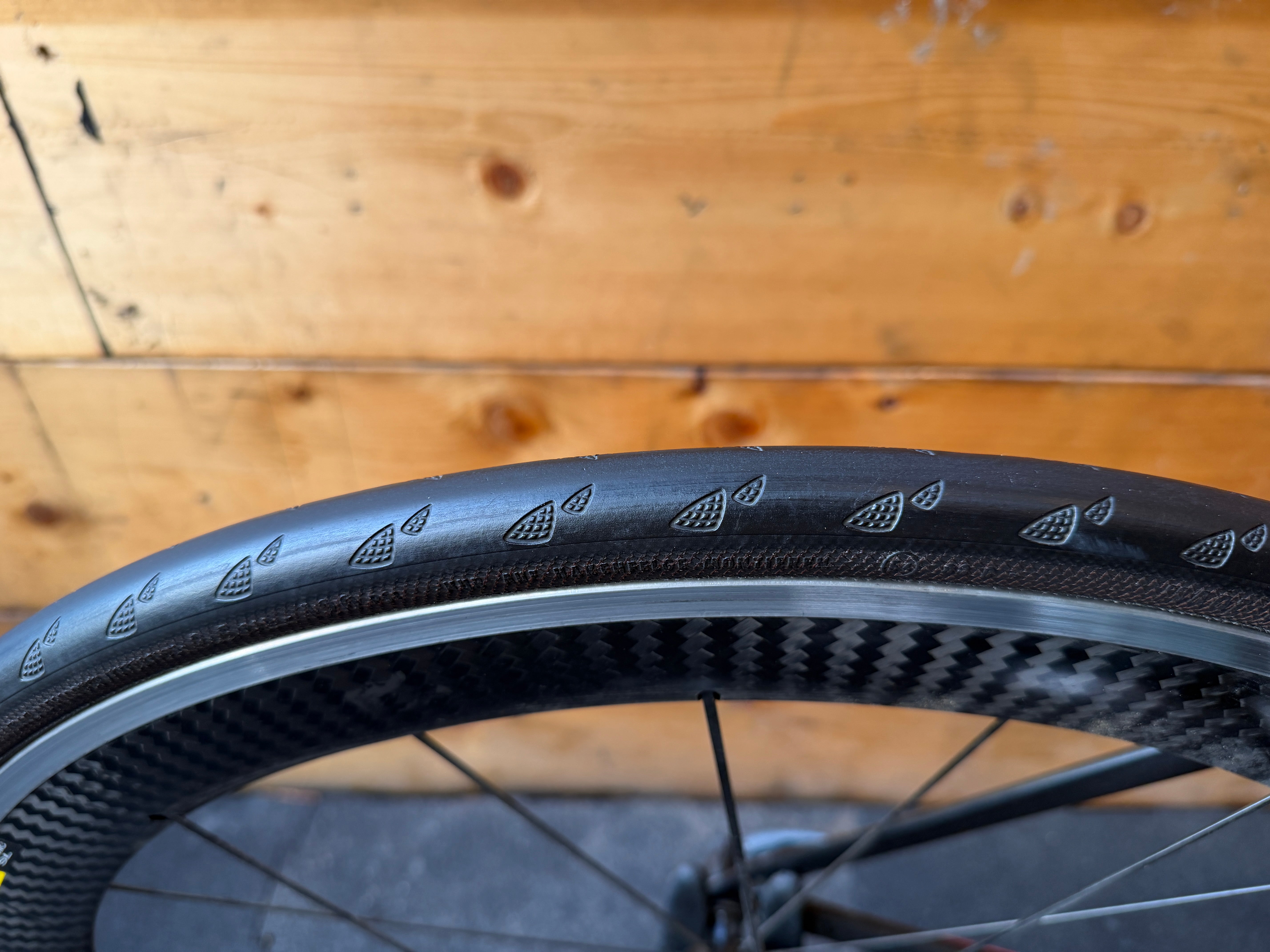 RENT Giant Propel Advanced 1 Road Bike