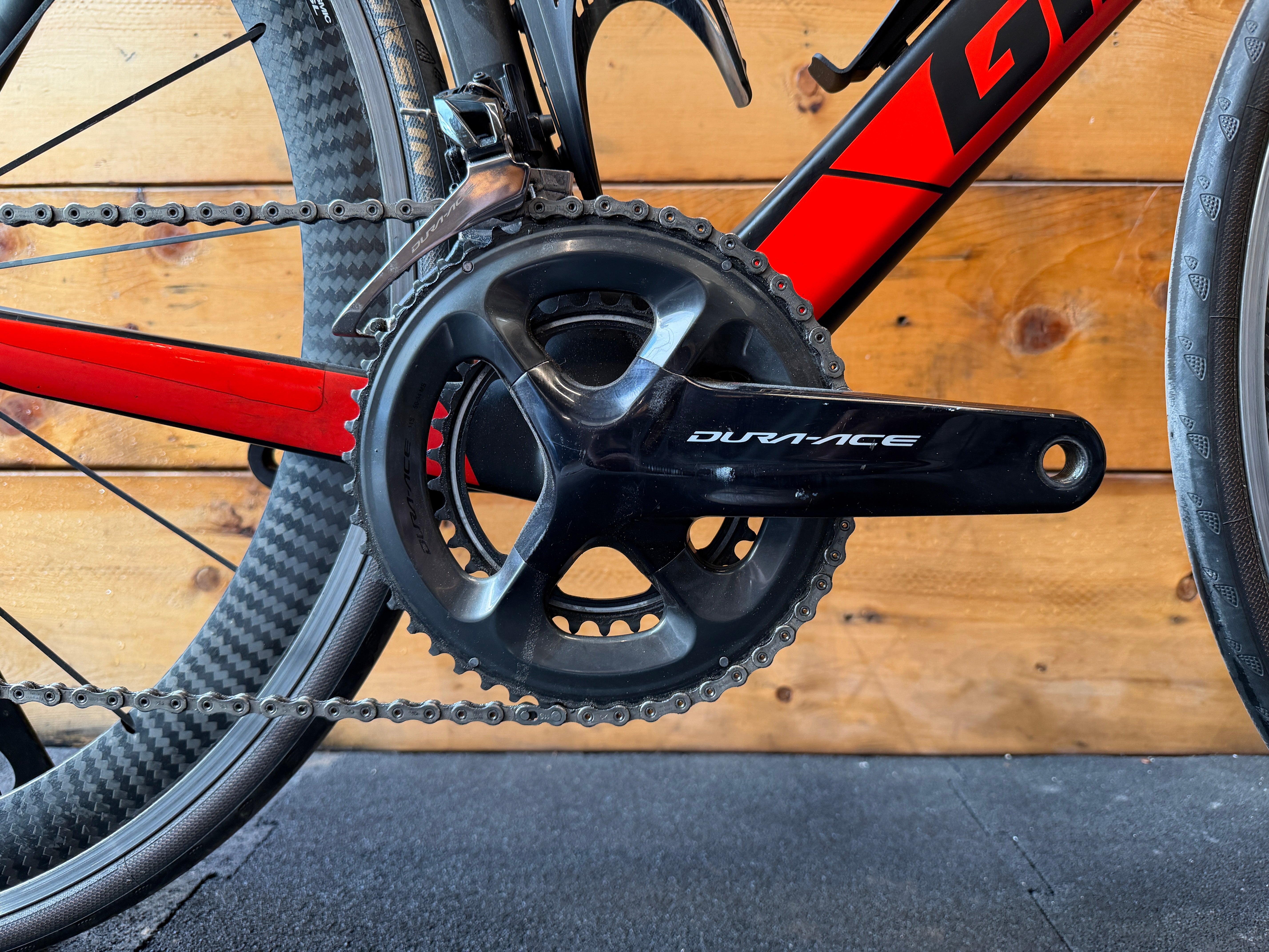 RENT Giant Propel Advanced 1 Road Bike