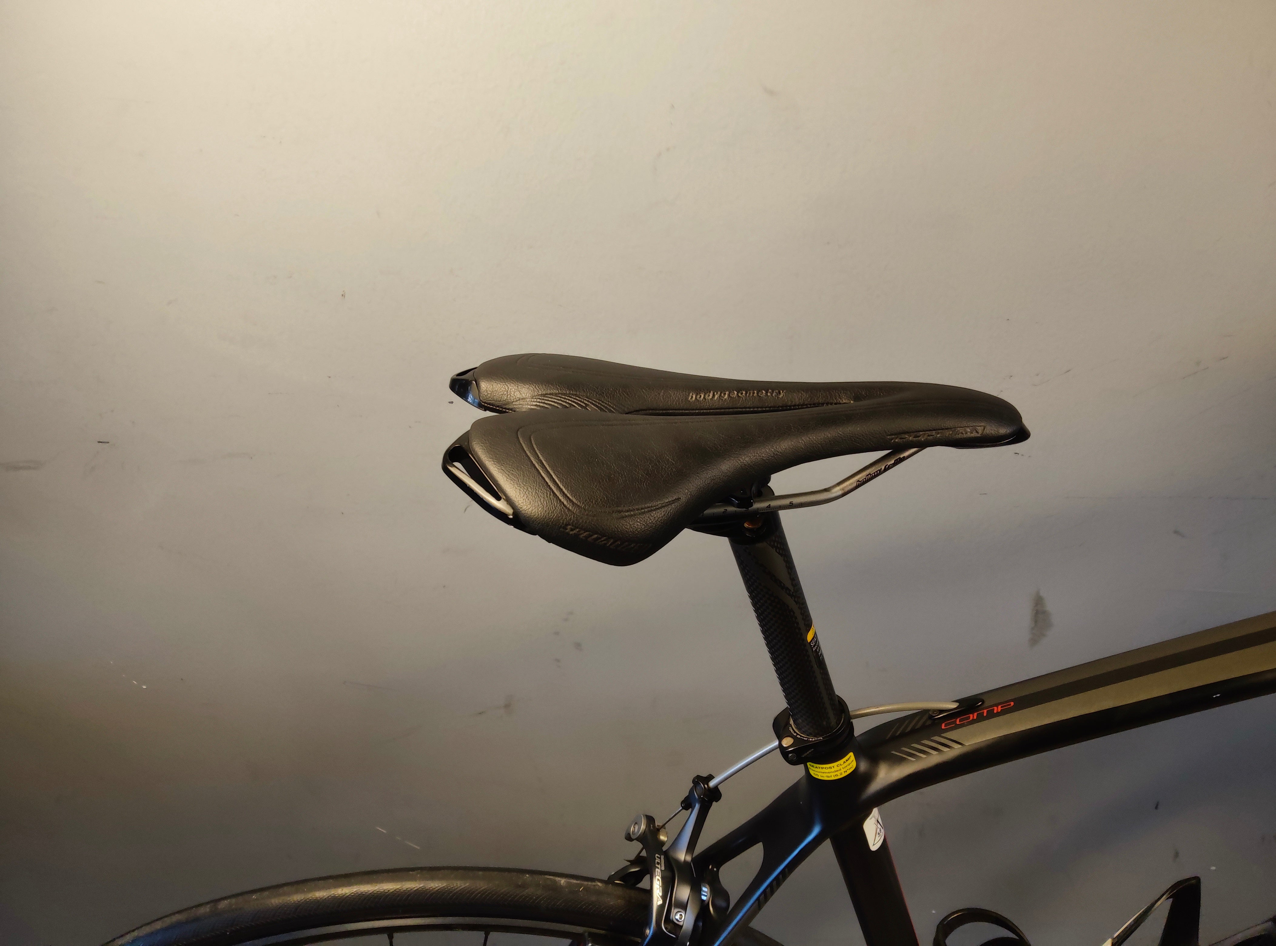 Specialized Roubaix SL4 Comp Road Bike