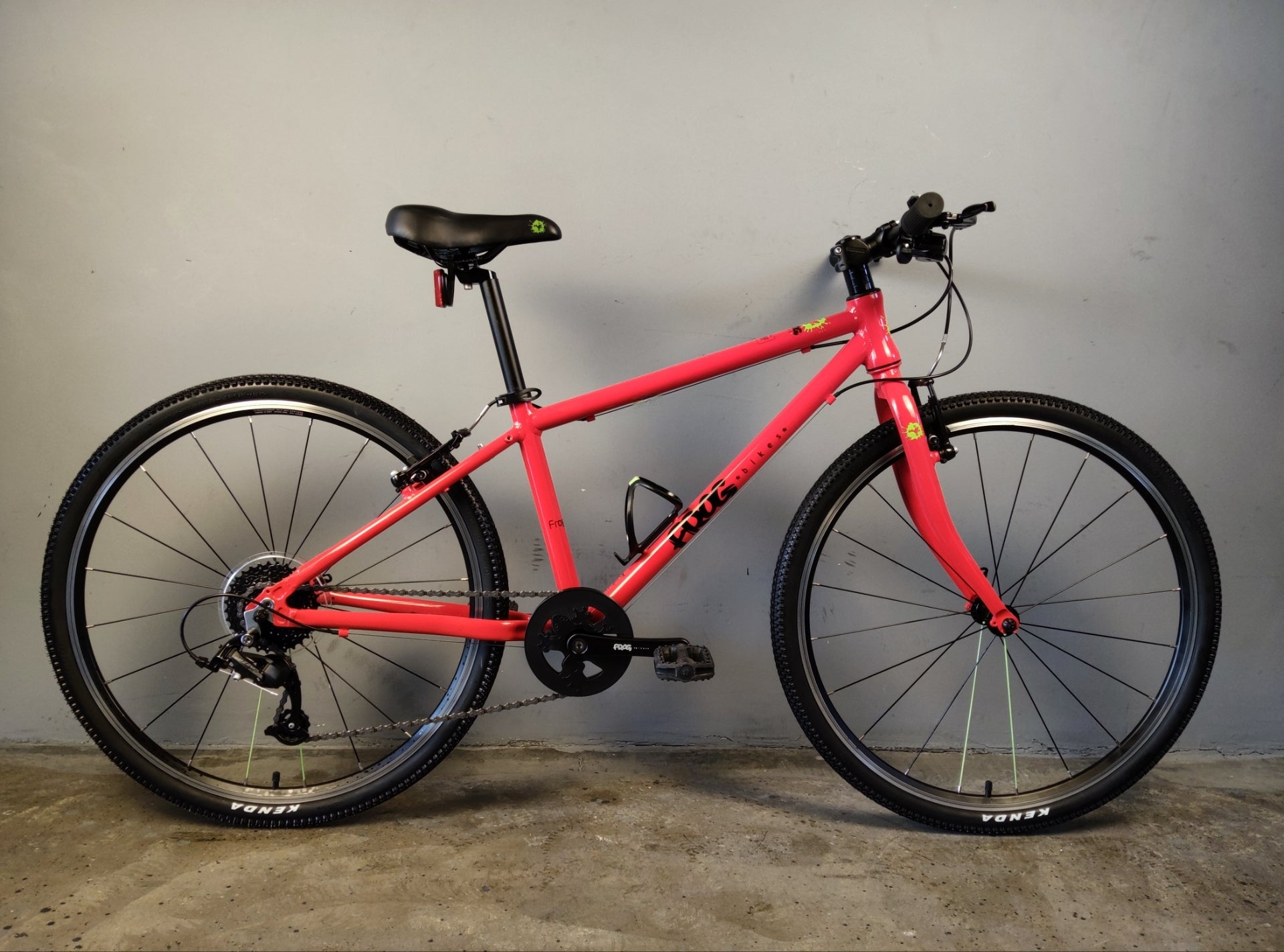 RENT Frog 69 Mountain Bike