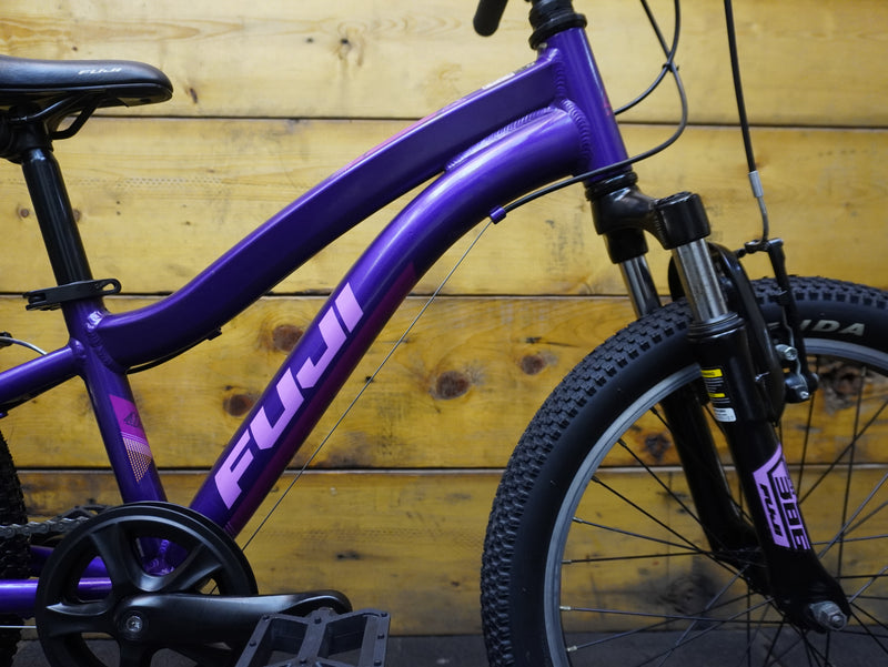 RENT Fuji Dynamite Kids Bike