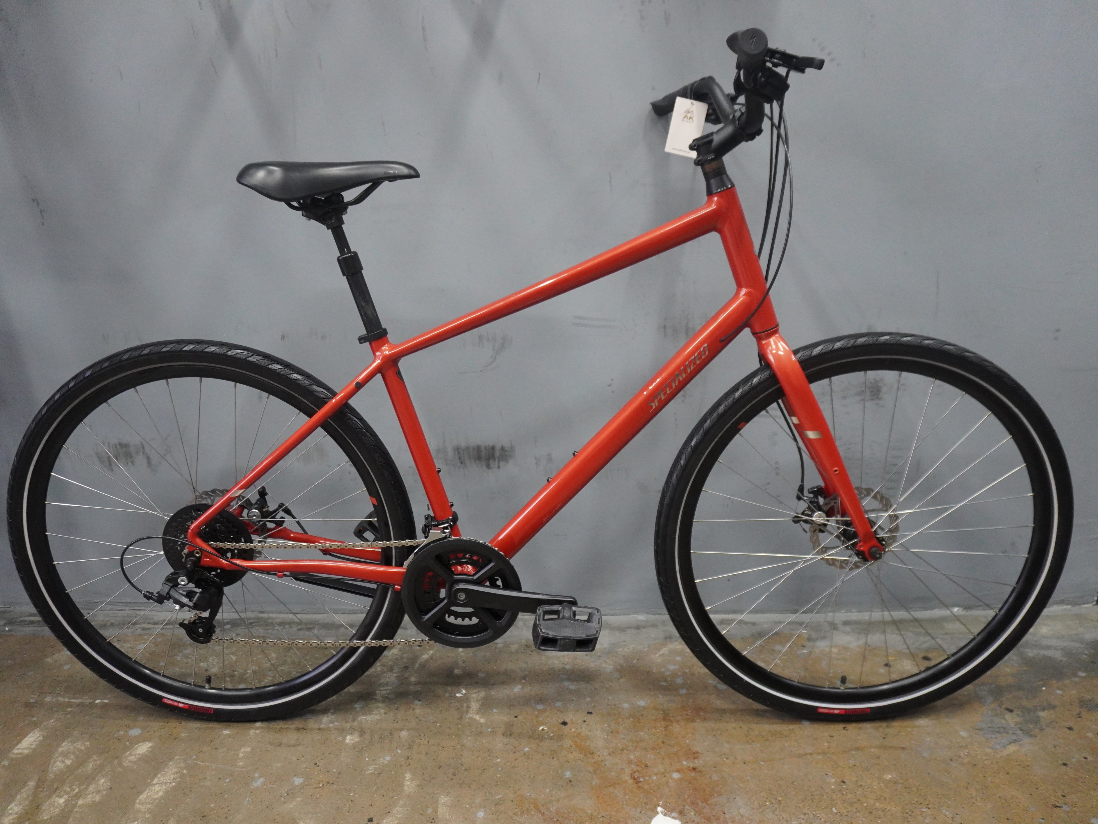 RENT Specialized Crossroads Hybrid Bike