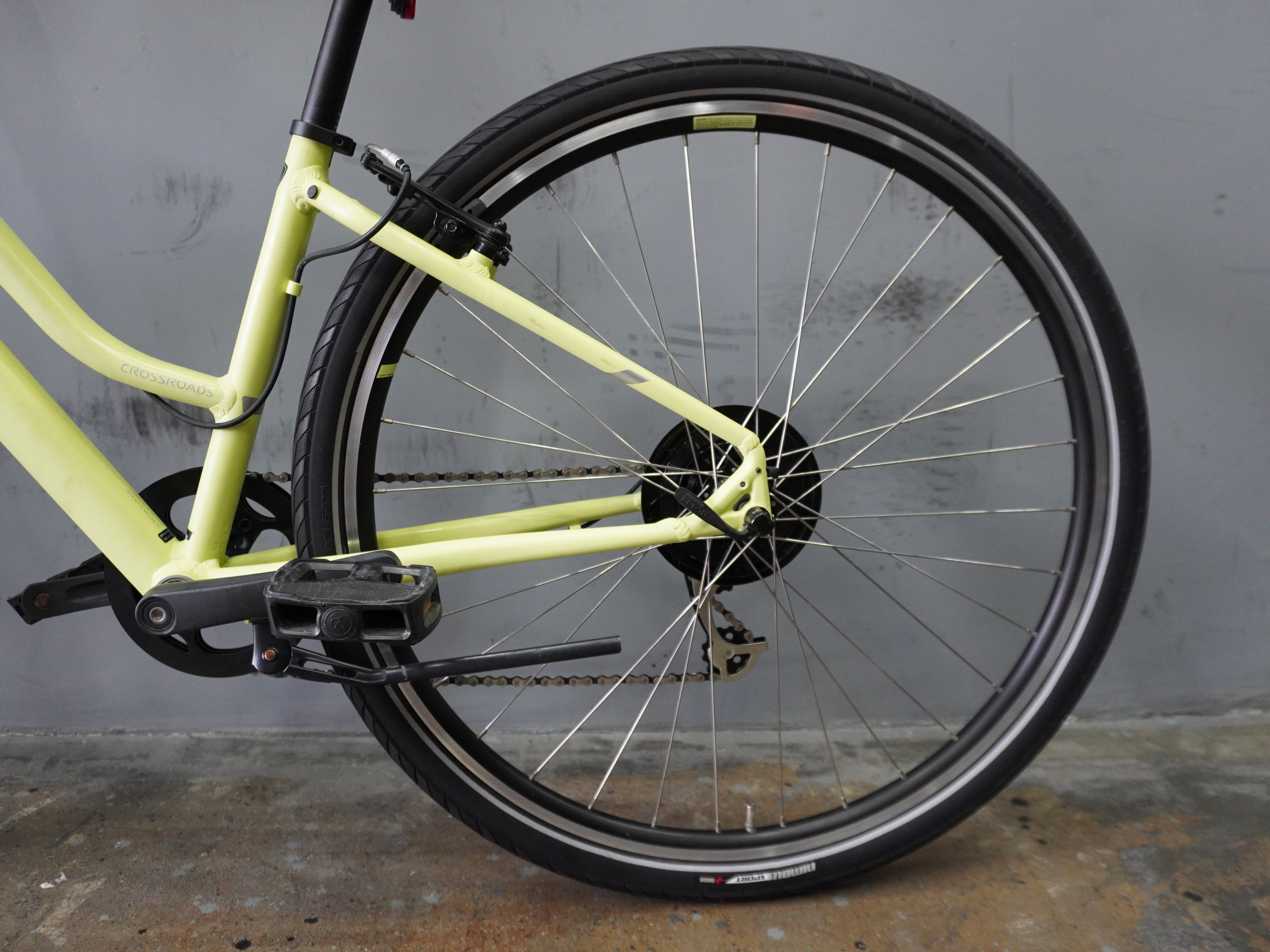 Specialized Crossroads 1.0 Cruiser Bike